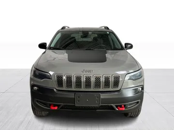 2022 Jeep Cherokee - image 9