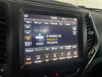 2020 Jeep Cherokee - image 33
