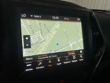 2020 Jeep Cherokee - image 24