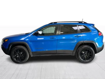 2022 Jeep Cherokee - image 10