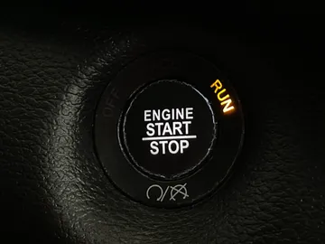 2022 Jeep Cherokee - image 26
