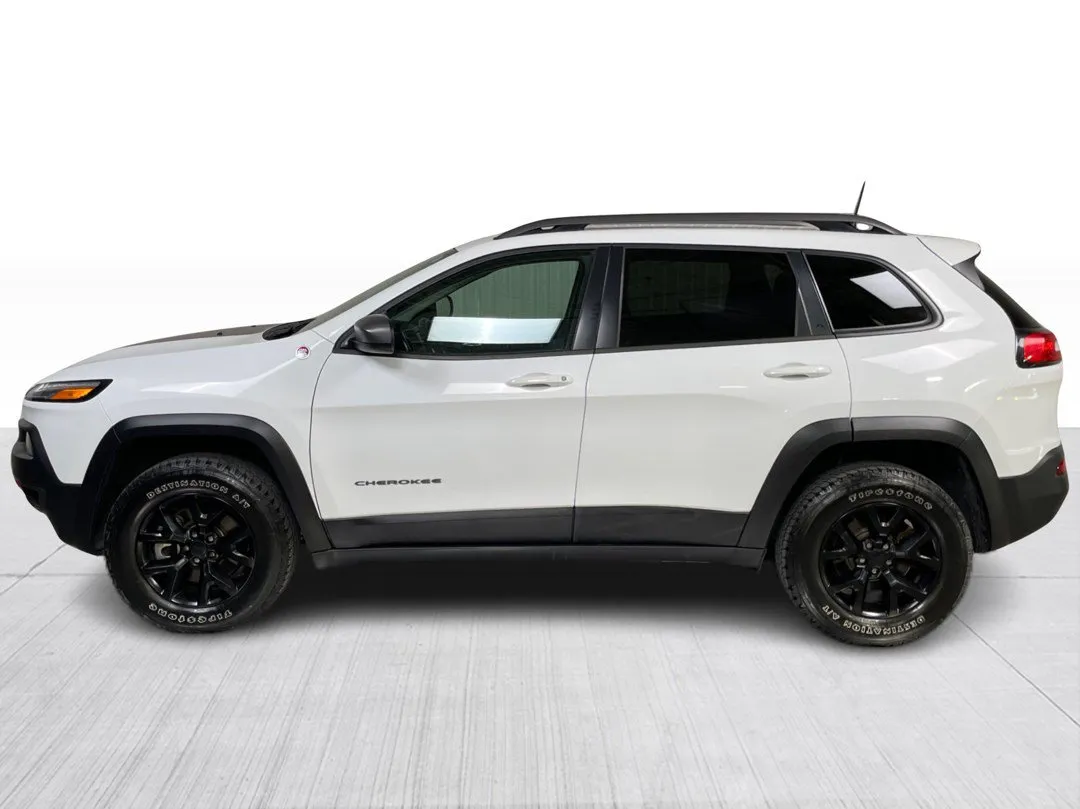2018 Jeep Cherokee — photo 8