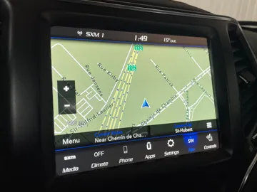 2021 Jeep Cherokee - image 24