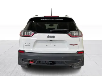 2021 Jeep Cherokee - image 13