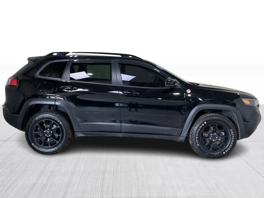 2022 Jeep Cherokee — photo 2