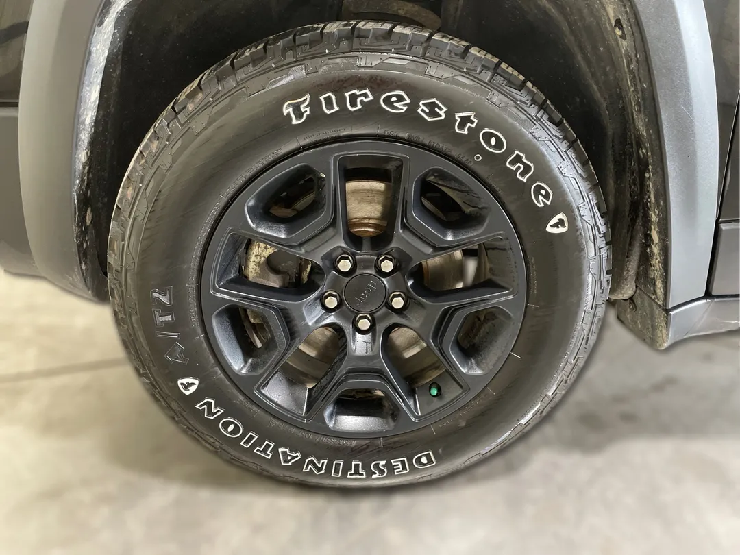 2022 Jeep Cherokee — photo 5