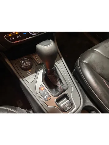 2022 Jeep Cherokee - image 27