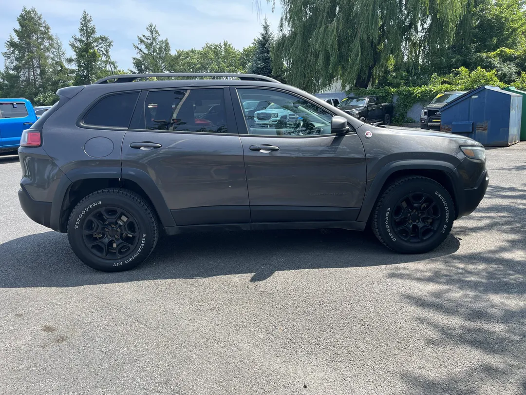 2021 Jeep Cherokee — photo 4