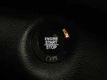 2021 Jeep Cherokee - image 22