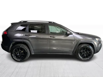 2021 Jeep Cherokee - image 2