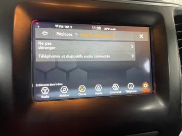 2019 Jeep Cherokee - image 23