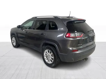 2019 Jeep Cherokee - image 10