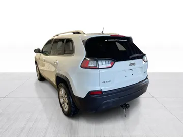 2019 Jeep Cherokee - image 11