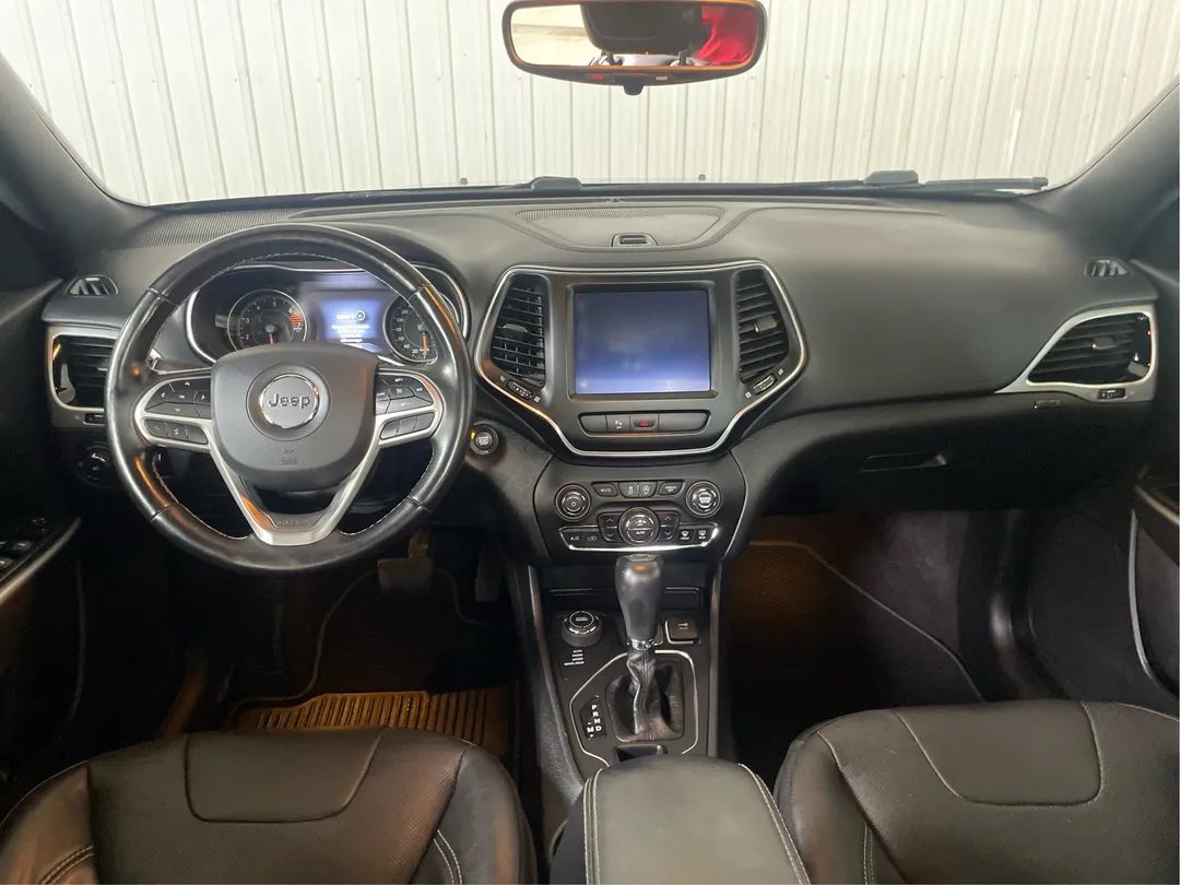 2021 Jeep Cherokee — photo 4