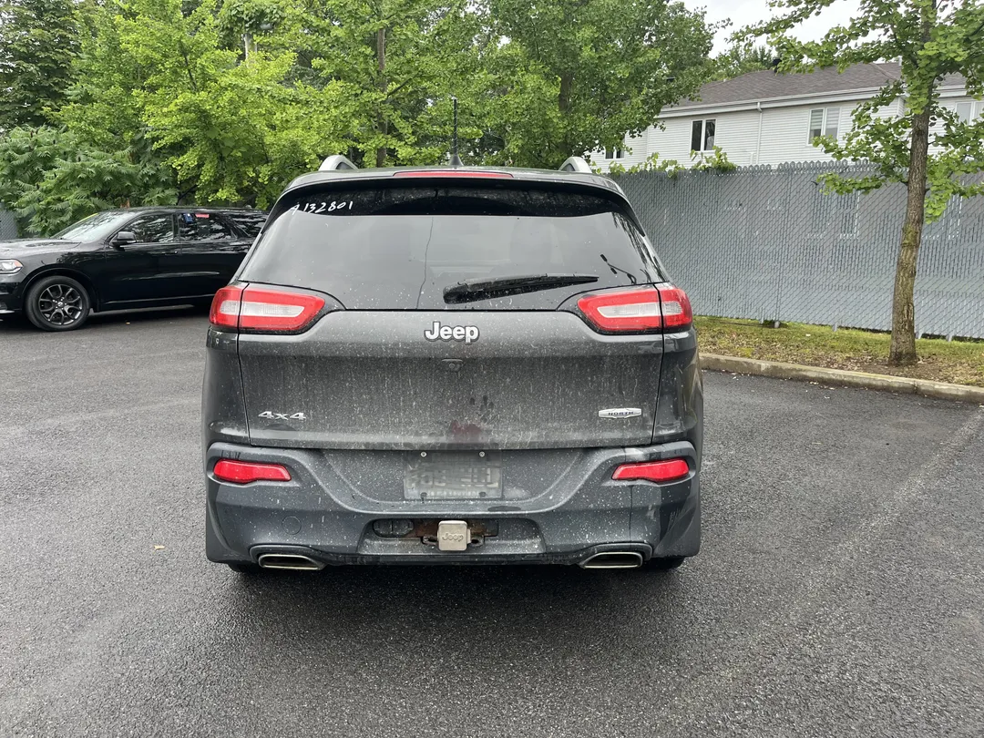 2016 Jeep Cherokee — photo 5