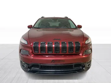 2018 Jeep Cherokee - image 7