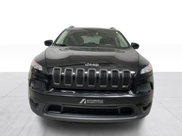 2018 Jeep Cherokee - image 7