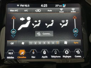 2019 Jeep Cherokee - image 28