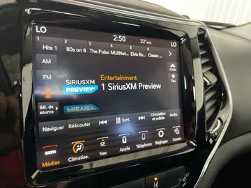 2020 Jeep Cherokee - image 33