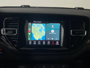 2022 Dodge Durango - image 25