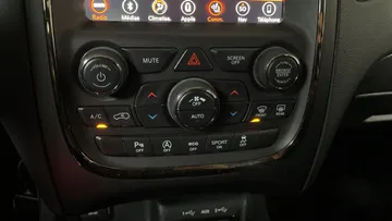 2018 Dodge Durango - image 23
