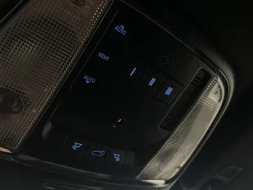 2019 Dodge Durango - image 20