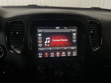 2019 Dodge Durango - image 7