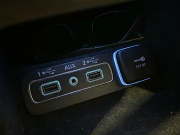 2019 Jeep Grand Cherokee - image 29