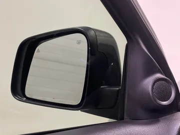 2019 Jeep Grand Cherokee - image 20