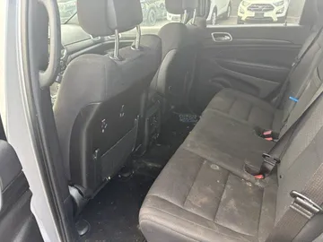 2021 Jeep Grand Cherokee - image 8