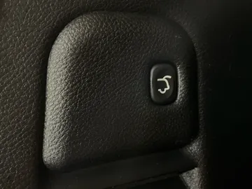 2021 Jeep Grand Cherokee - image 22