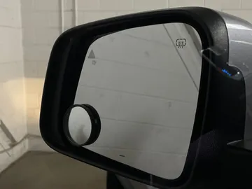 2021 Jeep Grand Cherokee - image 21