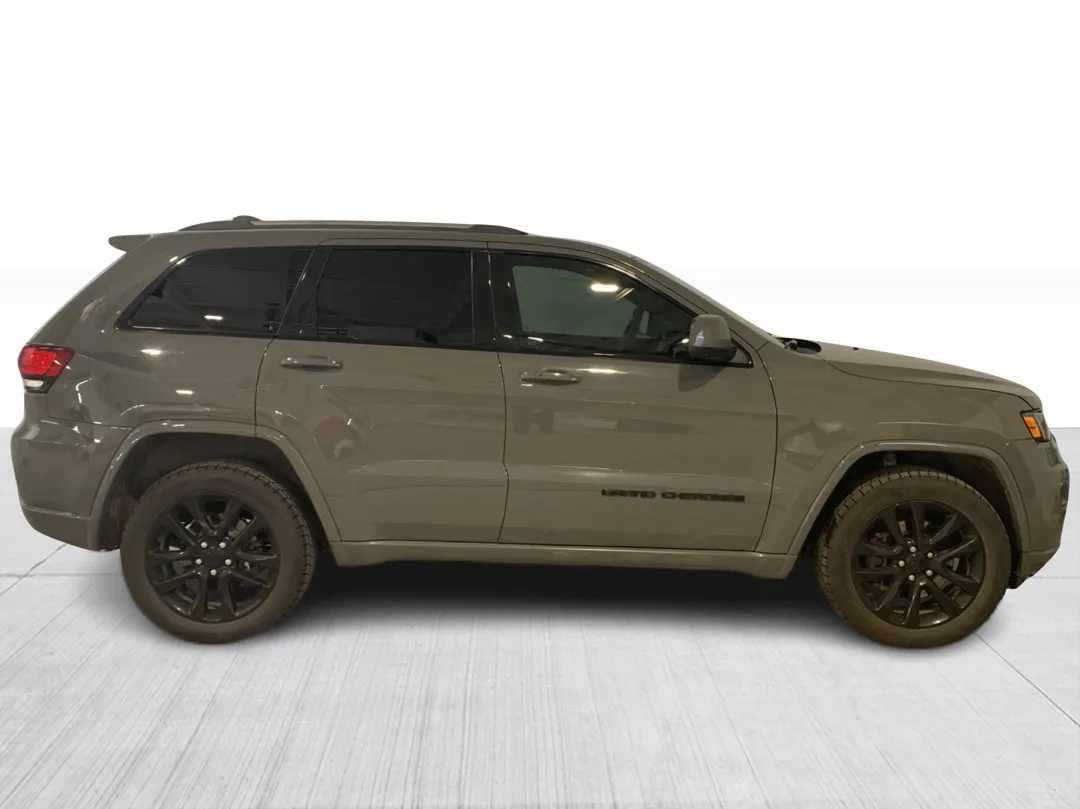 2021 Jeep Grand Cherokee — photo 2