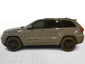 2021 Jeep Grand Cherokee - image 4