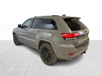 2021 Jeep Grand Cherokee - image 6