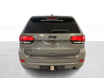 2021 Jeep Grand Cherokee - image 7
