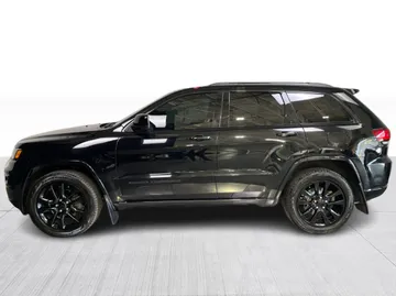 2019 Jeep Grand Cherokee - image 11