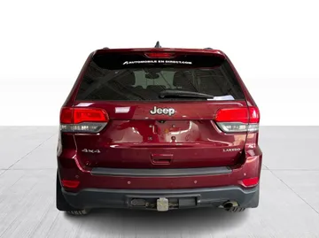 2017 Jeep Grand Cherokee - image 11