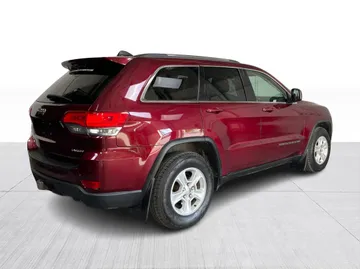 2017 Jeep Grand Cherokee - image 13