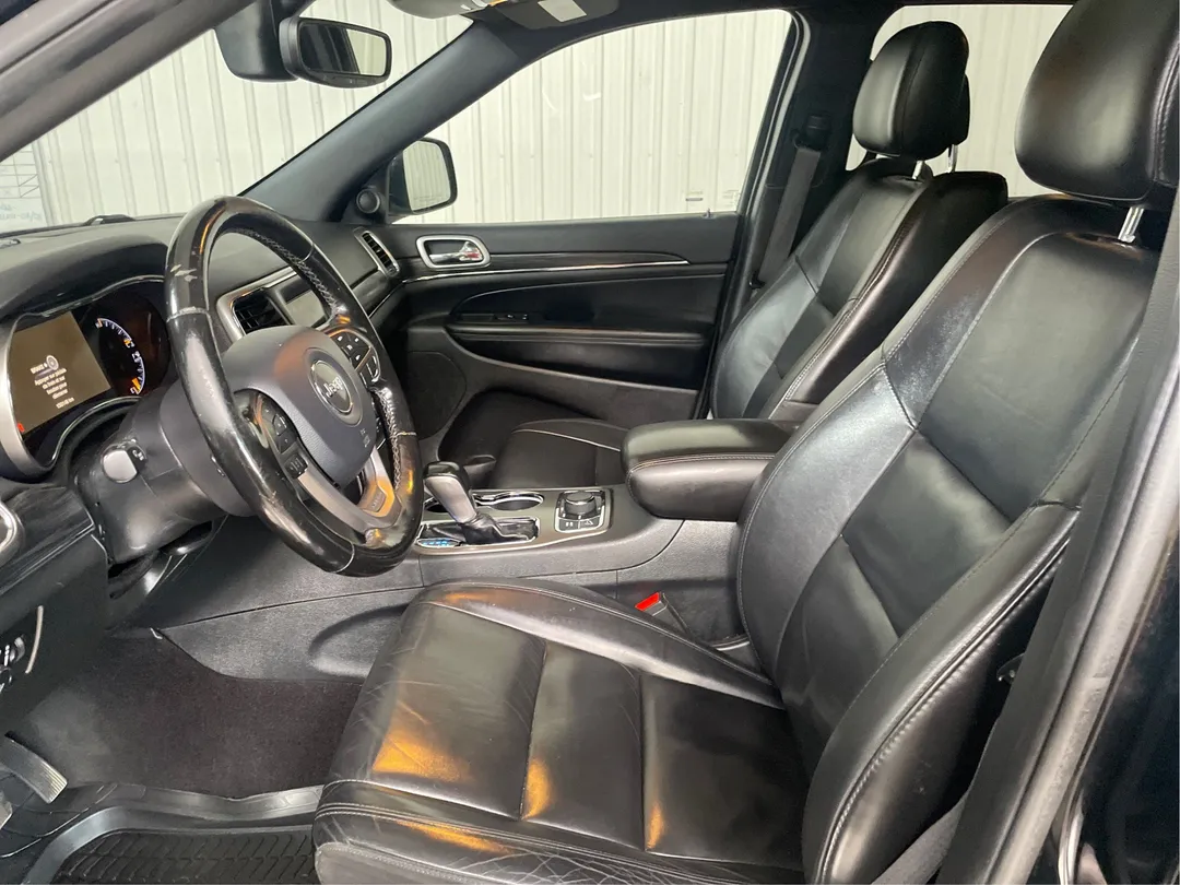 2020 Jeep Grand Cherokee — photo 3