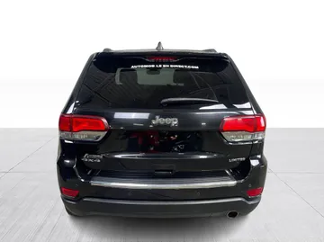 2020 Jeep Grand Cherokee - image 12