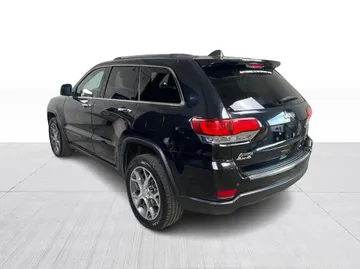 2020 Jeep Grand Cherokee - image 11