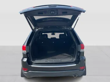 2018 Jeep Grand Cherokee - image 14