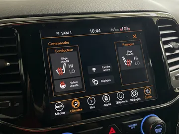 2020 Jeep Grand Cherokee - image 30