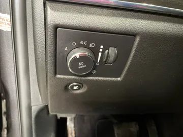 2018 Jeep Grand Cherokee - image 22