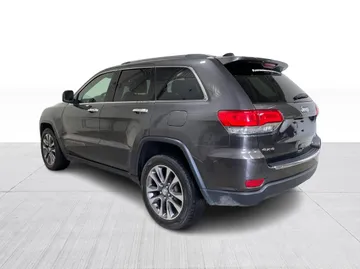 2018 Jeep Grand Cherokee - image 12