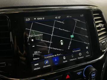 2021 Jeep Grand Cherokee - image 24