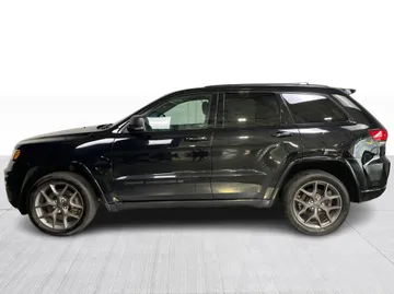 2021 Jeep Grand Cherokee - image 11