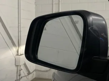 2021 Jeep Grand Cherokee - image 22