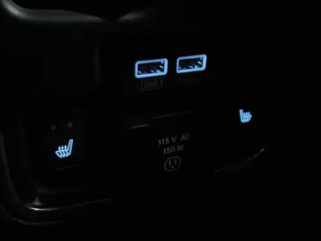 2021 Jeep Grand Cherokee - image 29